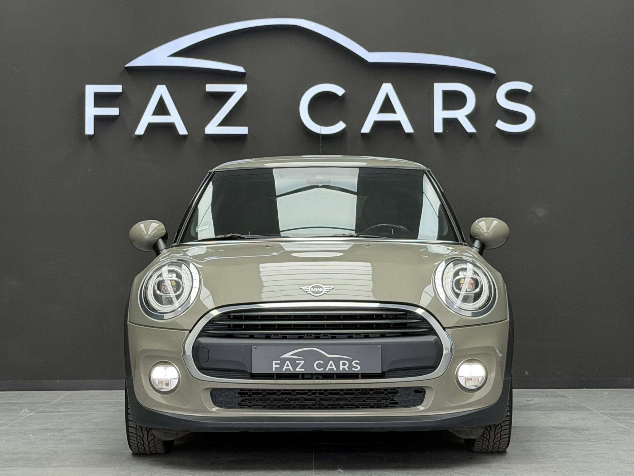 MINI One 1.5 * 1ER PROP + GPS + CLIM + JANTES + GARANTIE *, Auto's, Mini, Voorwielaandrijving, Stof, Bedrijf, 1570 kg