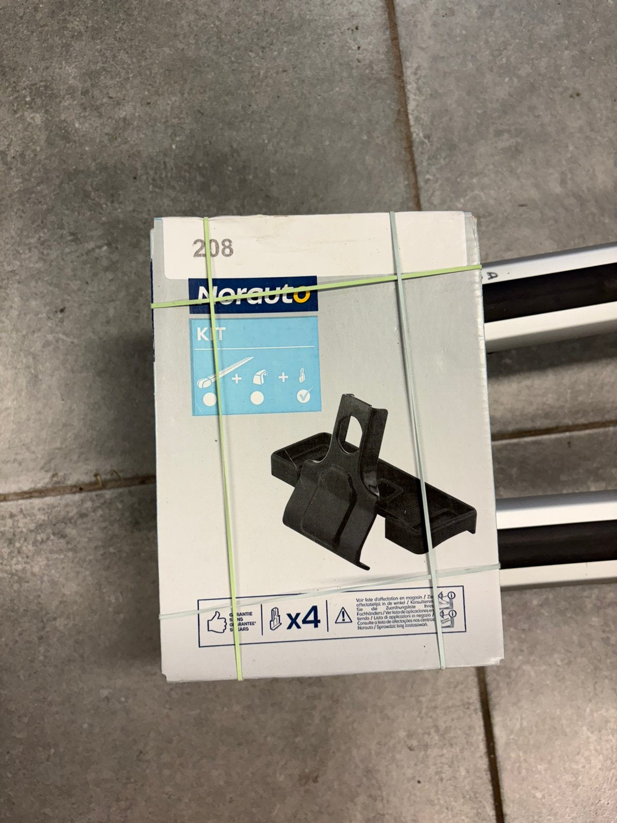 Dakdragers Volvo XC40, Ophalen, Zo goed als nieuw