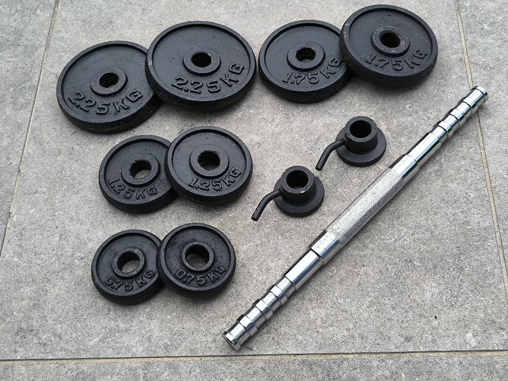 15kg ensemble d'haltère, Sports & Fitness, Enlèvement, Utilisé, Bras, Set d’haltères
