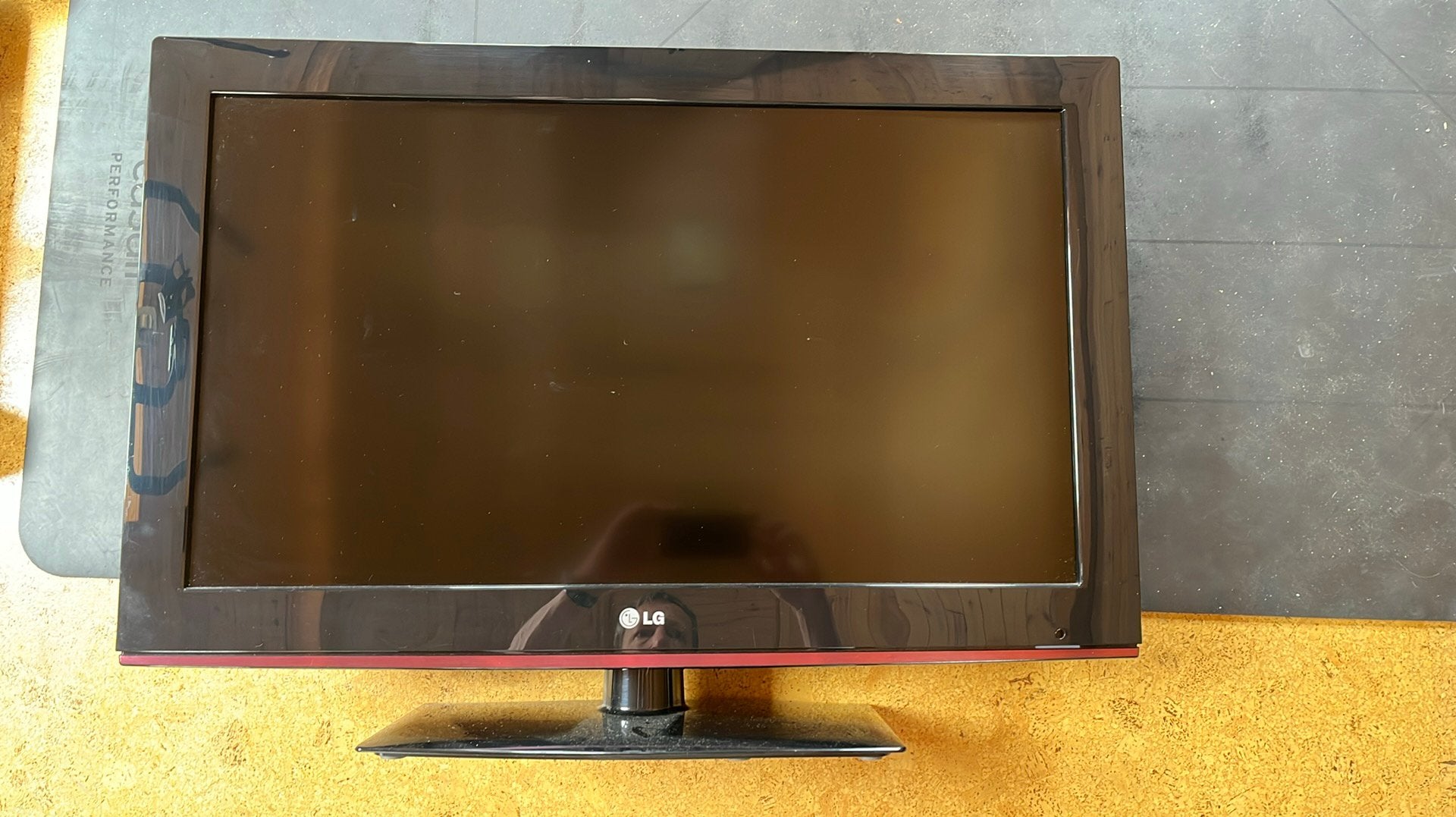 LG 32LD350 TV, Audio, Tv en Foto, Televisies, Gebruikt, LCD, 80 tot 100 cm, LG, Smart TV, Ophalen
