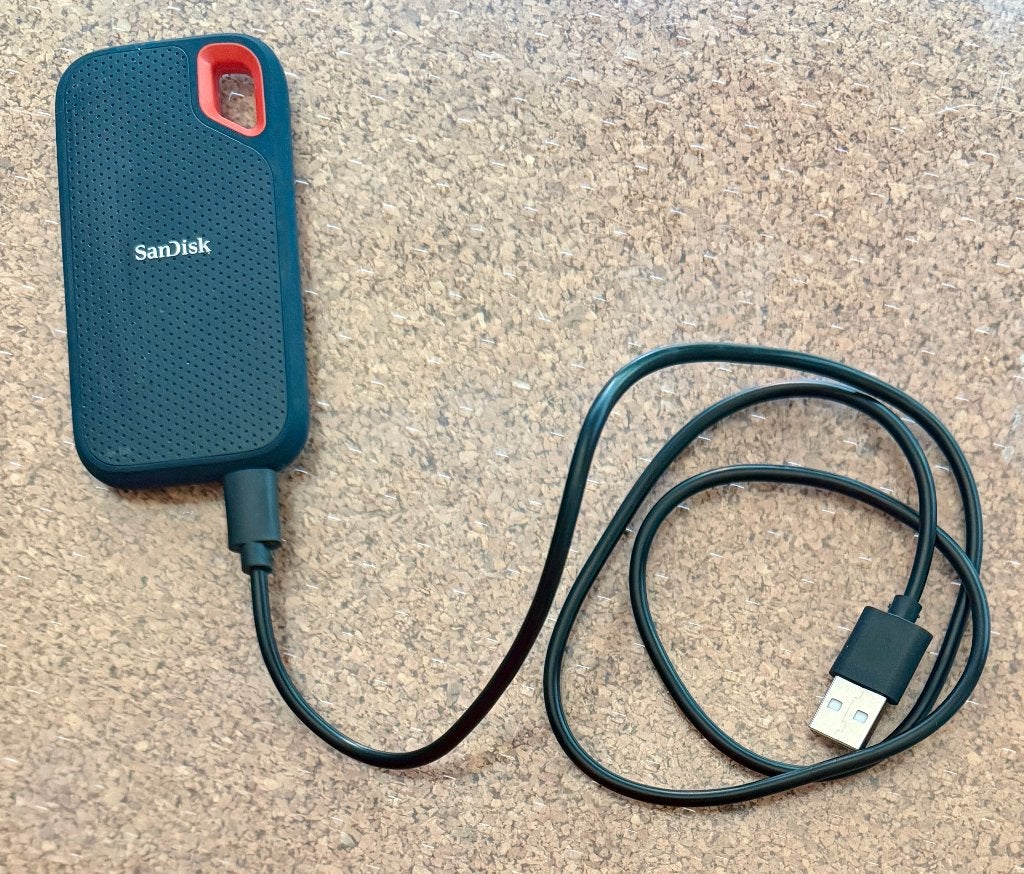 SanDisk Extreme Portable SSD 500 Go USB-C 550Mo/s  + étui, Informatique & Logiciels, Disques durs, 500 Go, SSD, Externe, USB