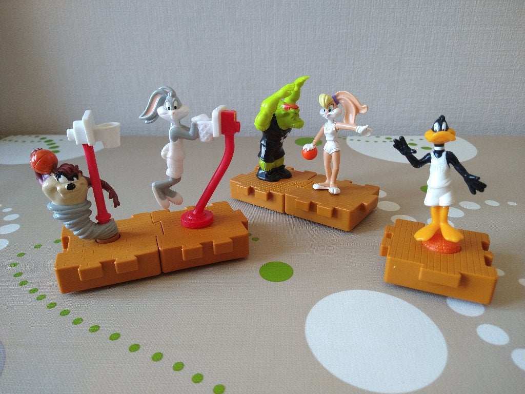 Space Jam 1996 / Looney Tunes / Warner Bros / McDonald's, Enlèvement, Looney Tunes