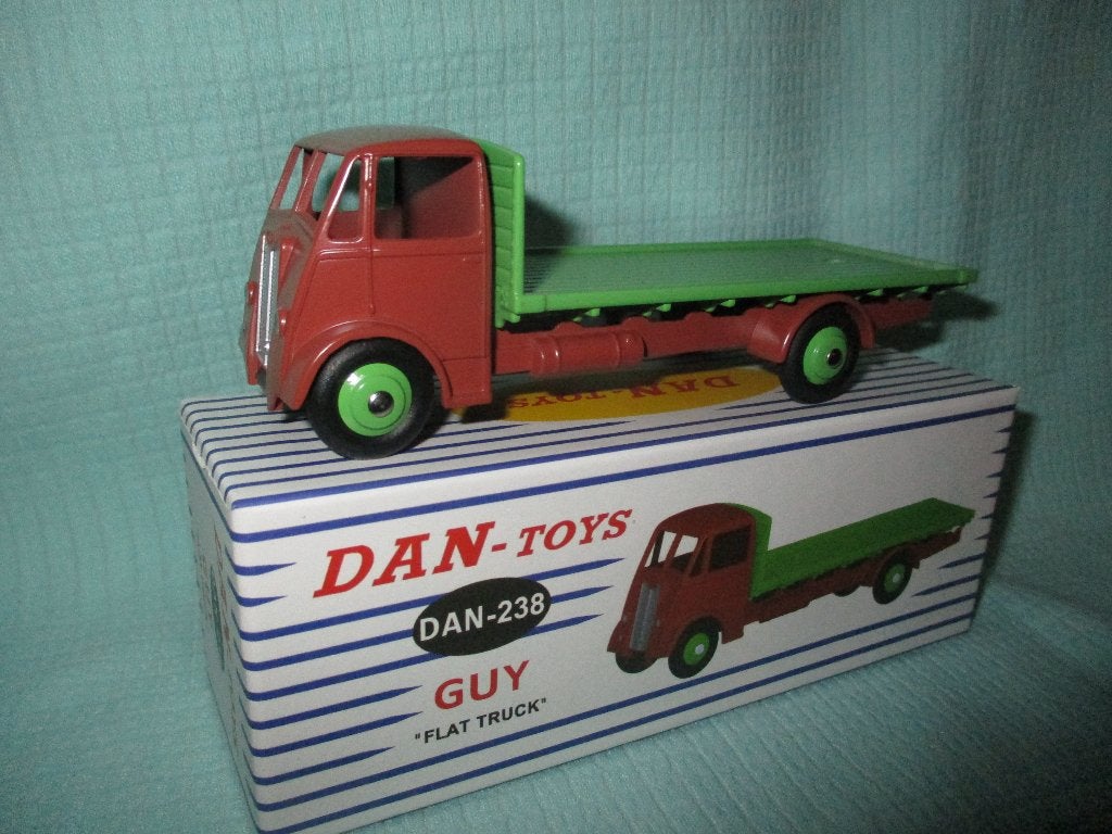 Dinky Dan-toys 238, Hobby & Loisirs créatifs, Enlèvement ou Envoi, Neuf, Bus ou Camion, Dinky Toys