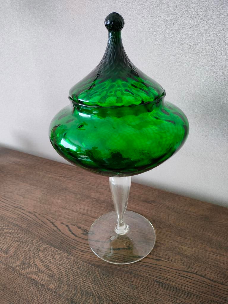 Pot à pharmacie en verre d'art vert., Enlèvement