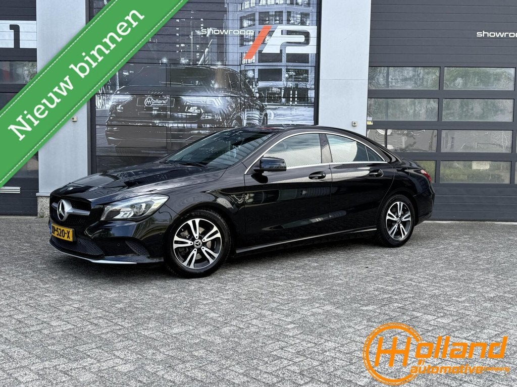 Mercedes CLA-klasse 180 Sport Edition Limited, 122 pk, 4 cilinders, 715 kg, Leder en Stof
