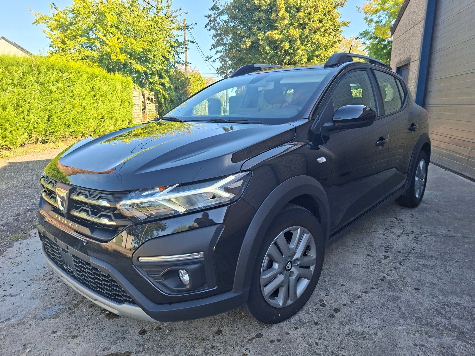 DACIA SANDERO STEPWAY 1.0TCE 91PK 36000KM!! MET GARANTIE, Auto's, Euro 6, Handgeschakeld, Particulier, Dealer onderhouden