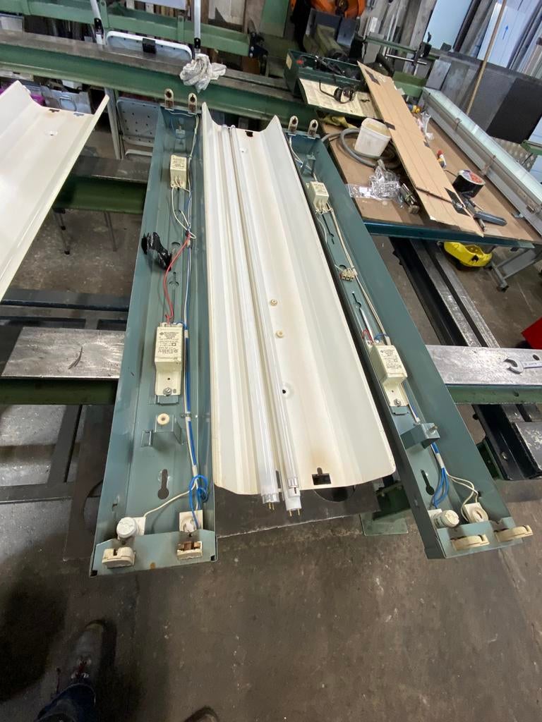 Offre, 6 lampes fluorescentes, Enlèvement, Comme neuf
