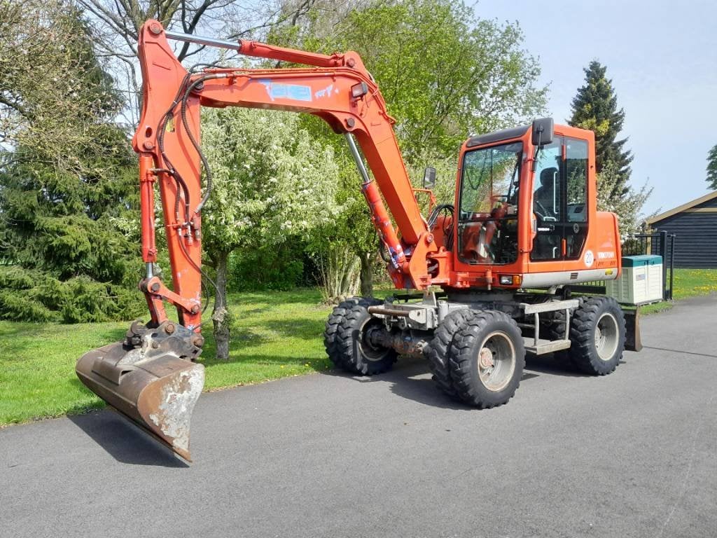 Takeuchi TB070 mobiele kraan graafmachine NL kenteken, Excavatrice