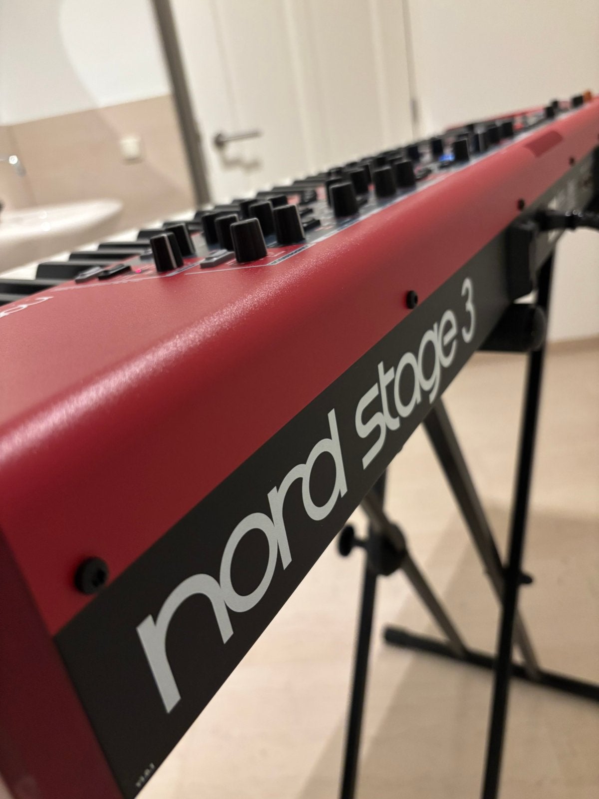 NORD STAGE 3 88-toetsen (piano, organ, synth), Muziek en Instrumenten, 88 toetsen, Zo goed als nieuw, Met midi-aansluiting, Ophalen
