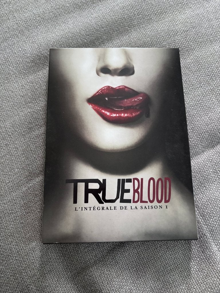 TRUE BLOOD saison 1, Enlèvement ou Envoi, Comme neuf, Autres genres, Saison 1