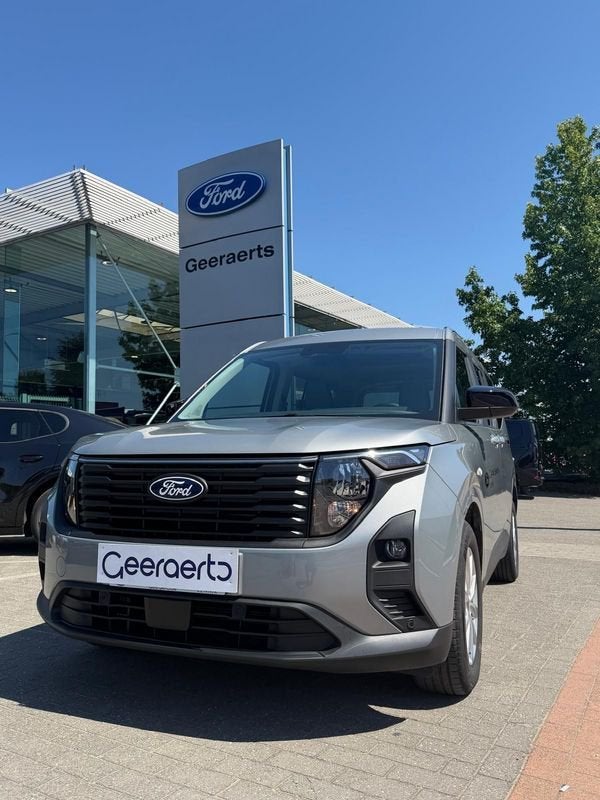 Ford Tourneo Courier, Gebruikt, Zwart, Bedrijf, 5 zetels