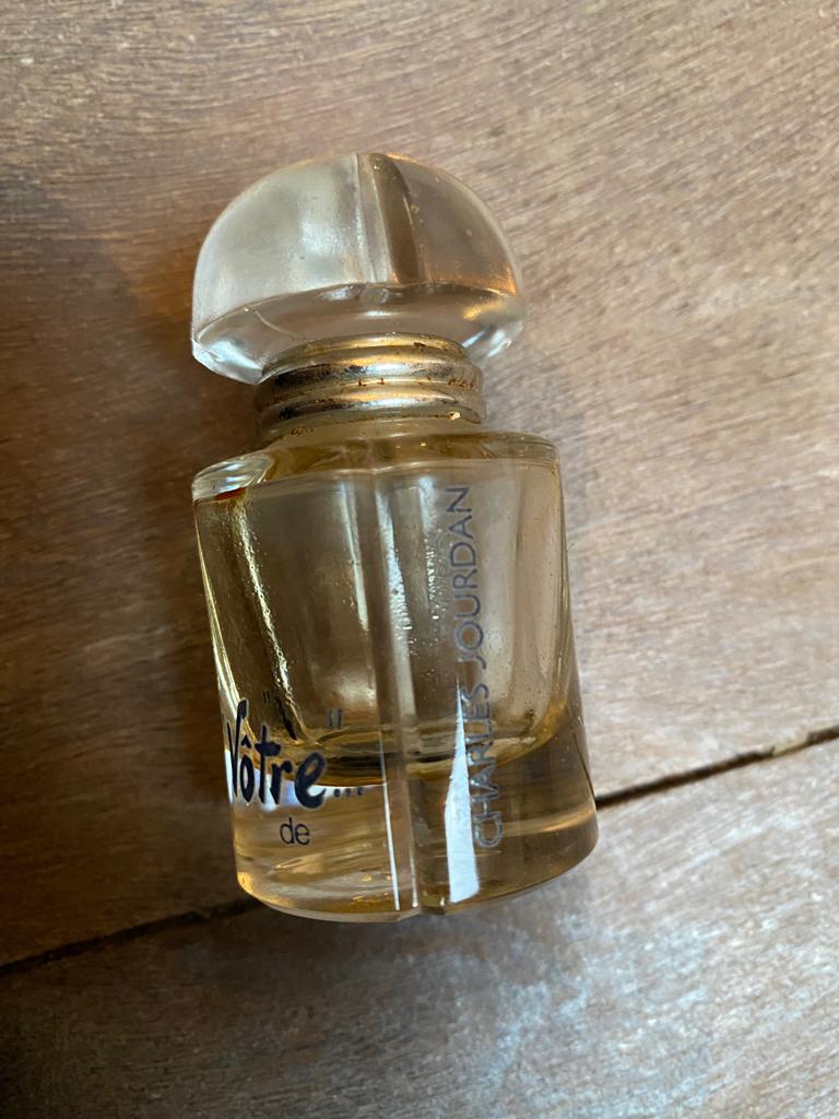 Charles Jourdan Yours flesje 15ml leeg parfum Zeldzaam!, Verzamelen, Parfumverzamelingen, Verzenden, Gebruikt, Parfumfles