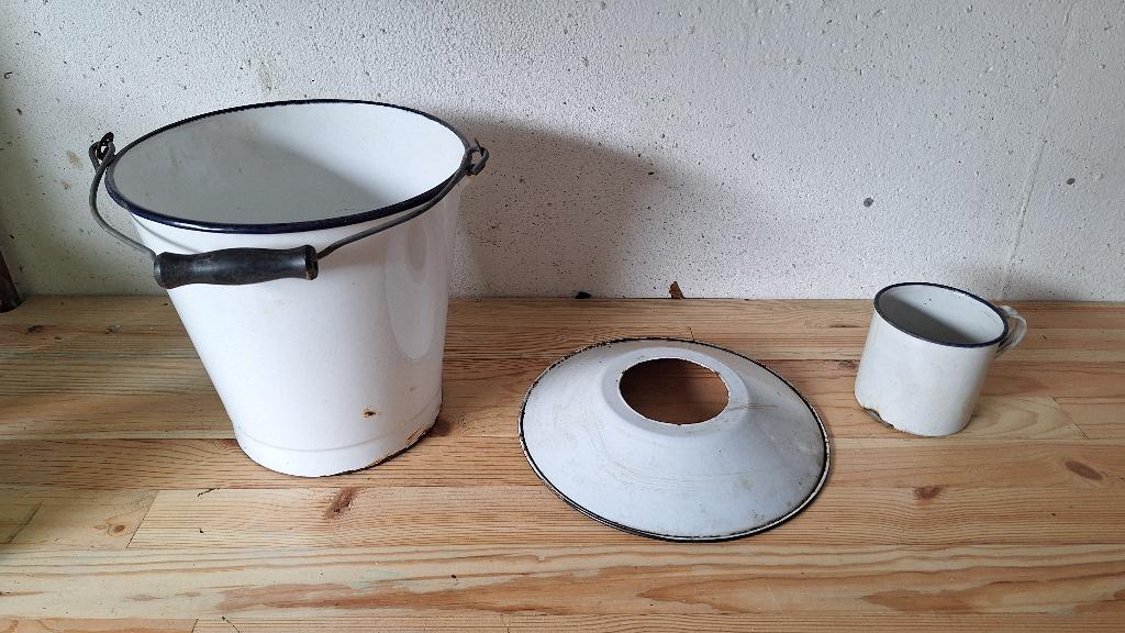 Emaile lampekap emmer en drinkmok, Antiek en Kunst, Ophalen