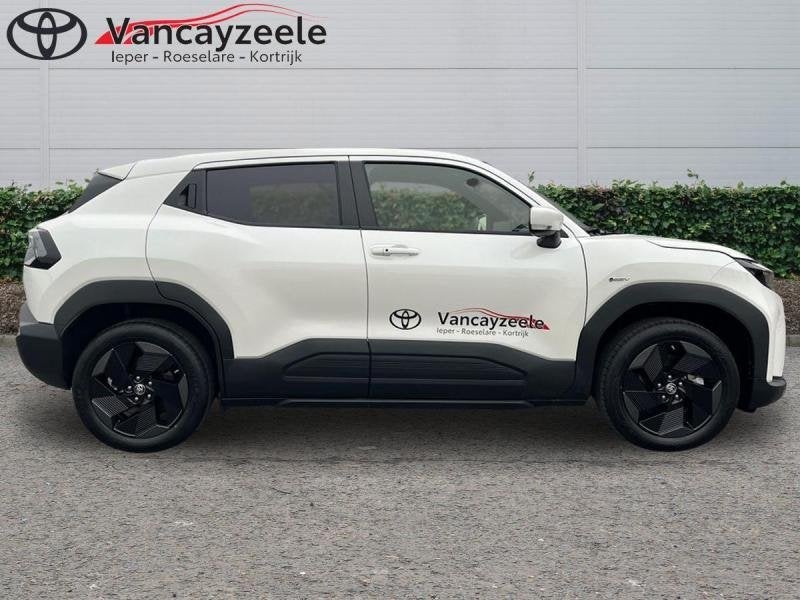 Toyota Urban Cruiser Executive+cam+gps+sens V+A, Auto's, Toyota, USB, 128 kW, Wit, Elektrisch