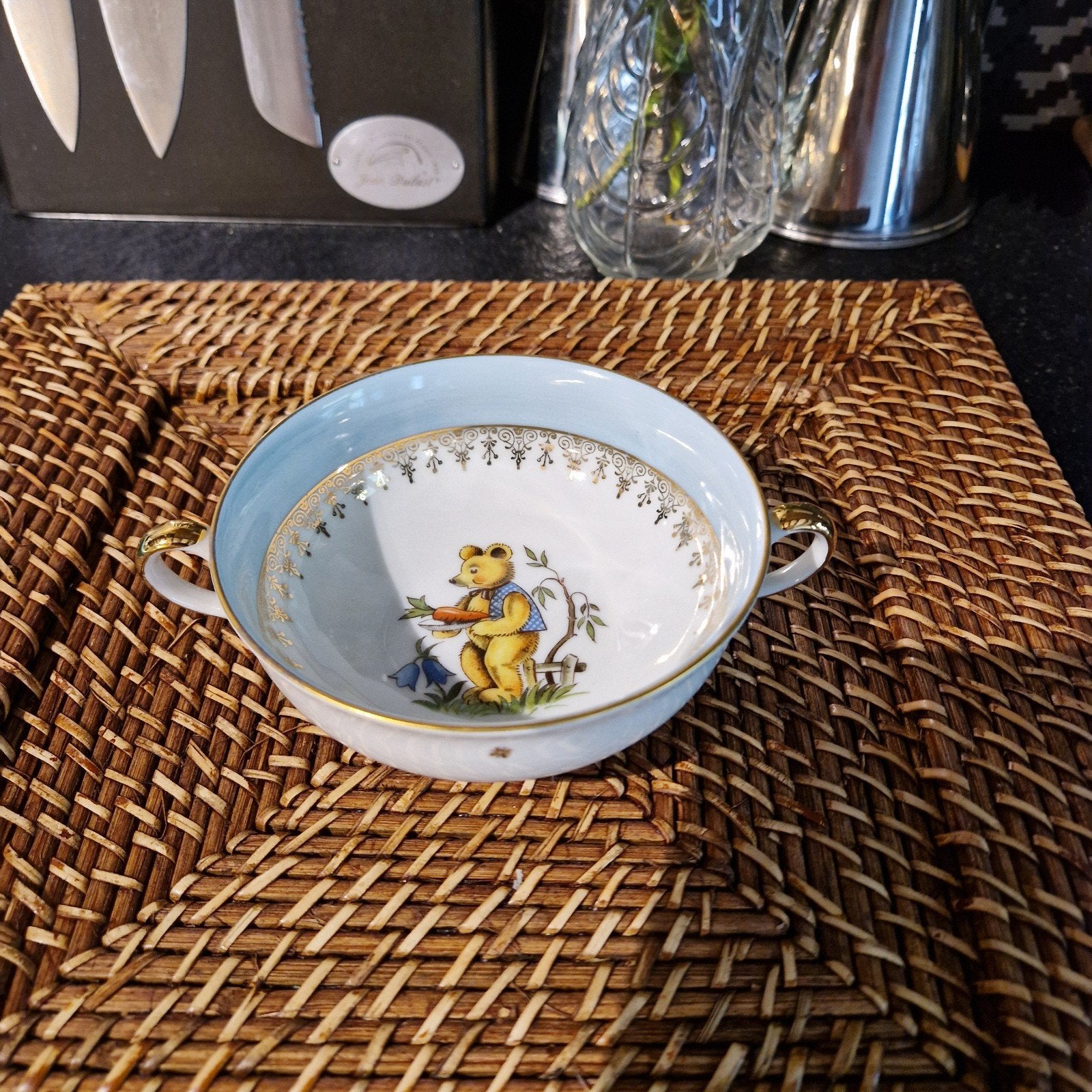 tasse en porcelaine de Limoges, Enlèvement ou Envoi