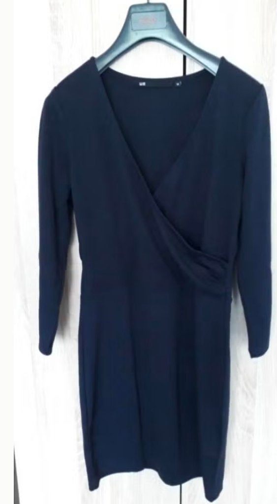 Kleedje, kleur: donkerblauw, met lange mouwen, Ophalen, Nieuw, Maat 38/40 (M), Blauw