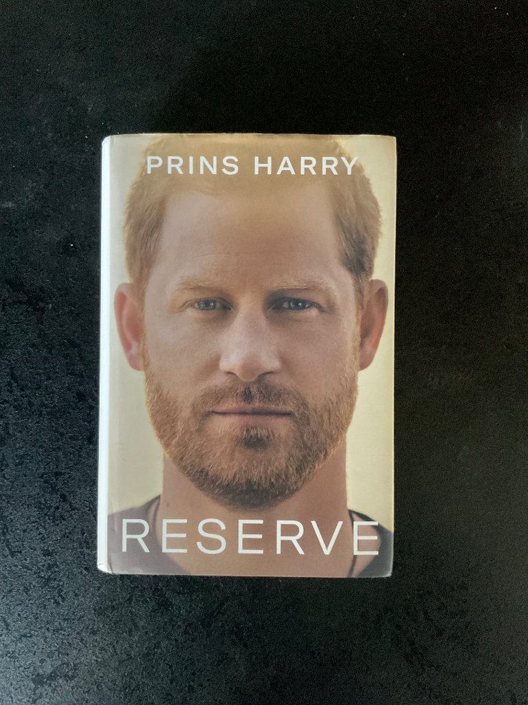 Prins Harry - Reserve boek, Boeken, Ophalen of Verzenden, Zo goed als nieuw