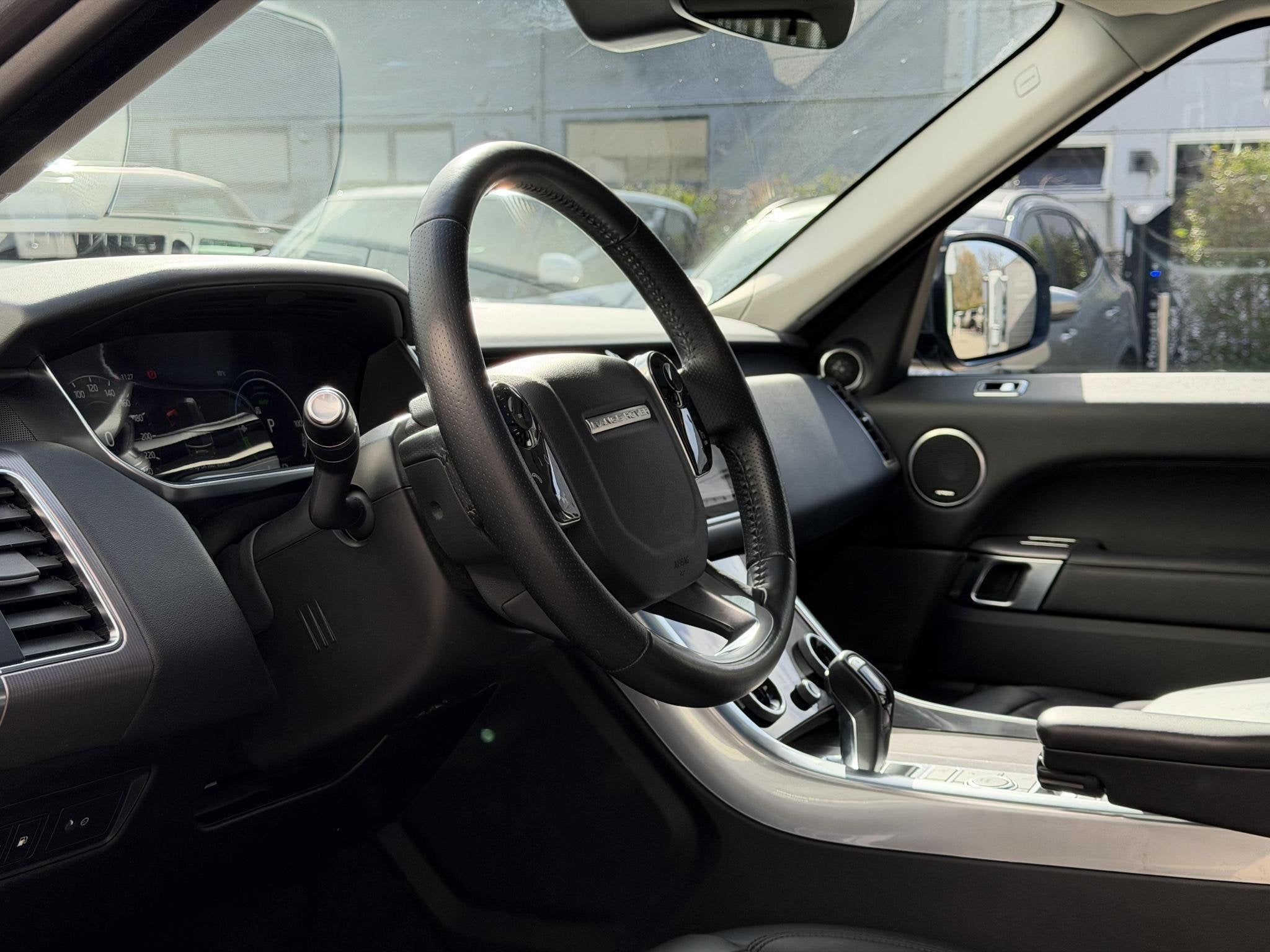 Land Rover Range Rover Sport P400e HSE, Auto's, Automaat, Dealer onderhouden, Stof, 4 cilinders