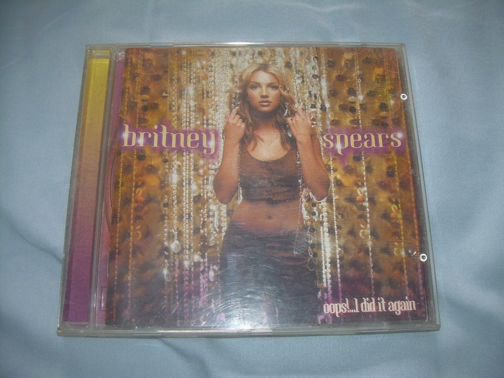 CD - BRITNEY SPEARS - OOPS - I DID IT AGAIN, Ophalen of Verzenden, 2000 - 2009, Zo goed als nieuw