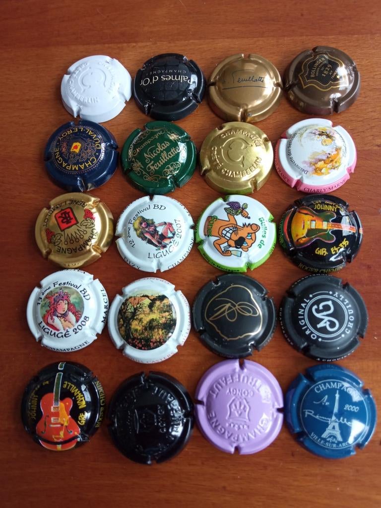 Champagne capsules lot 40, Verzenden