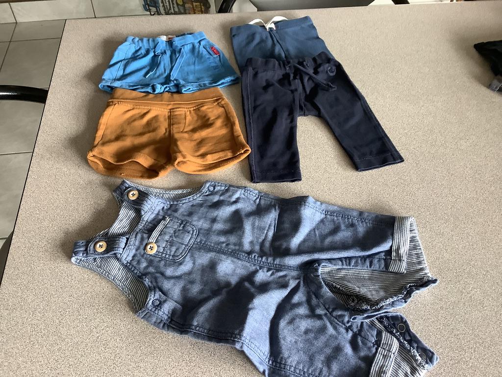 Baby jongens broekjes ( samen 4€)maat  56/62, Verzenden, Zo goed als nieuw