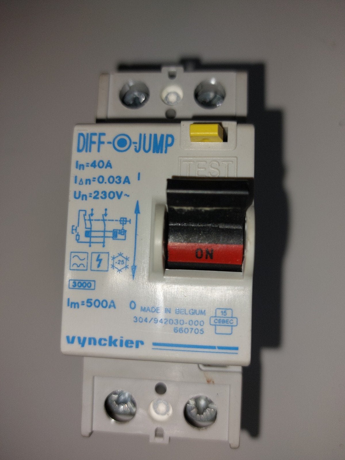 disjoncteur differentiel bipolaire 40A 30mA, Enlèvement, Utilisé