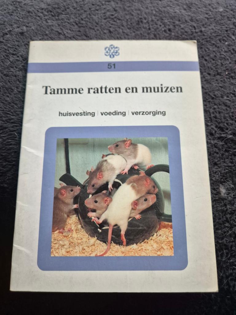 Boek algemene gids muizen en tamme ratten, Ophalen of Verzenden
