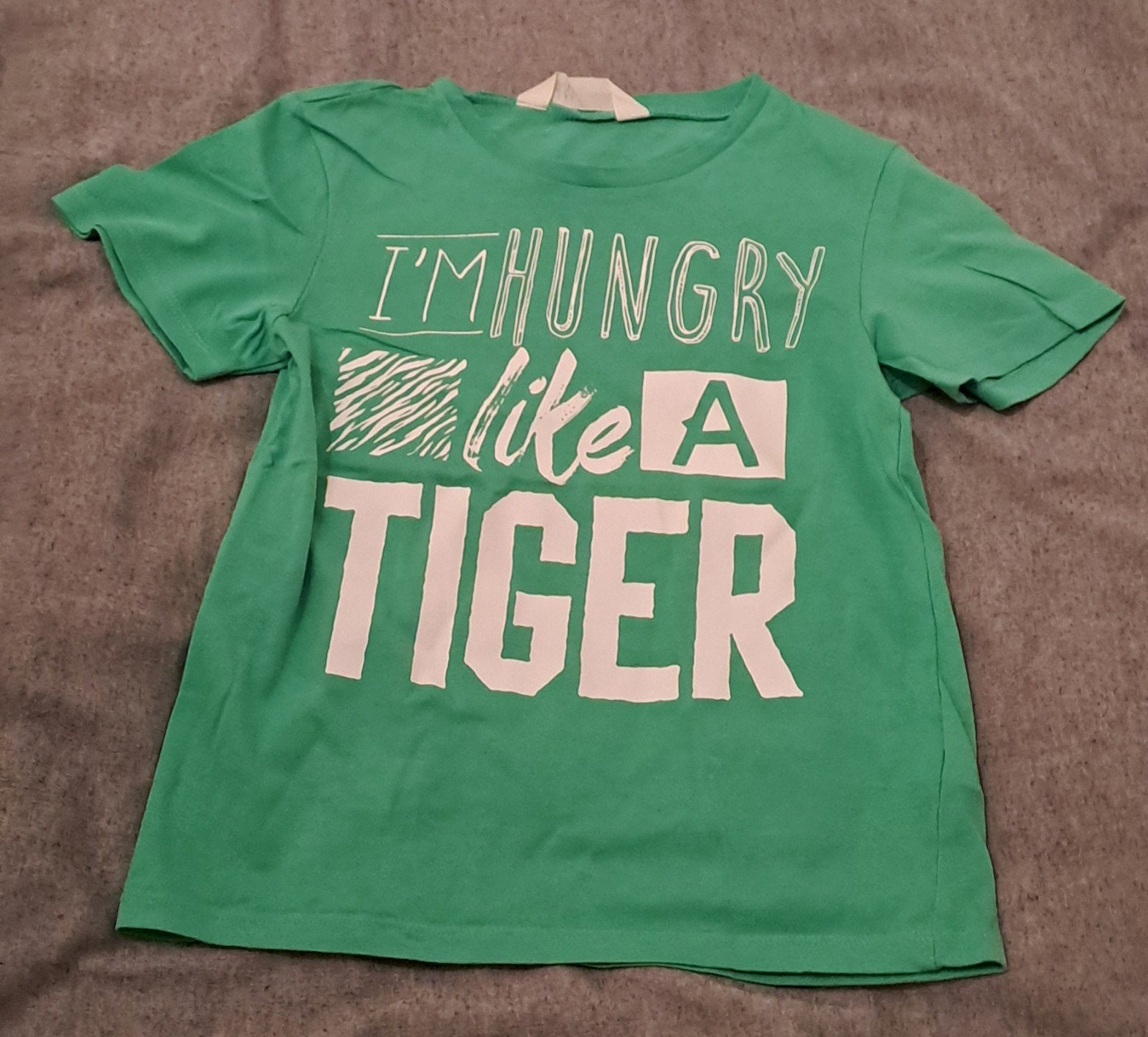 ♡ T-shirt ( Maat 110-116), H&M, Ophalen of Verzenden, Zo goed als nieuw, Shirt of Longsleeve