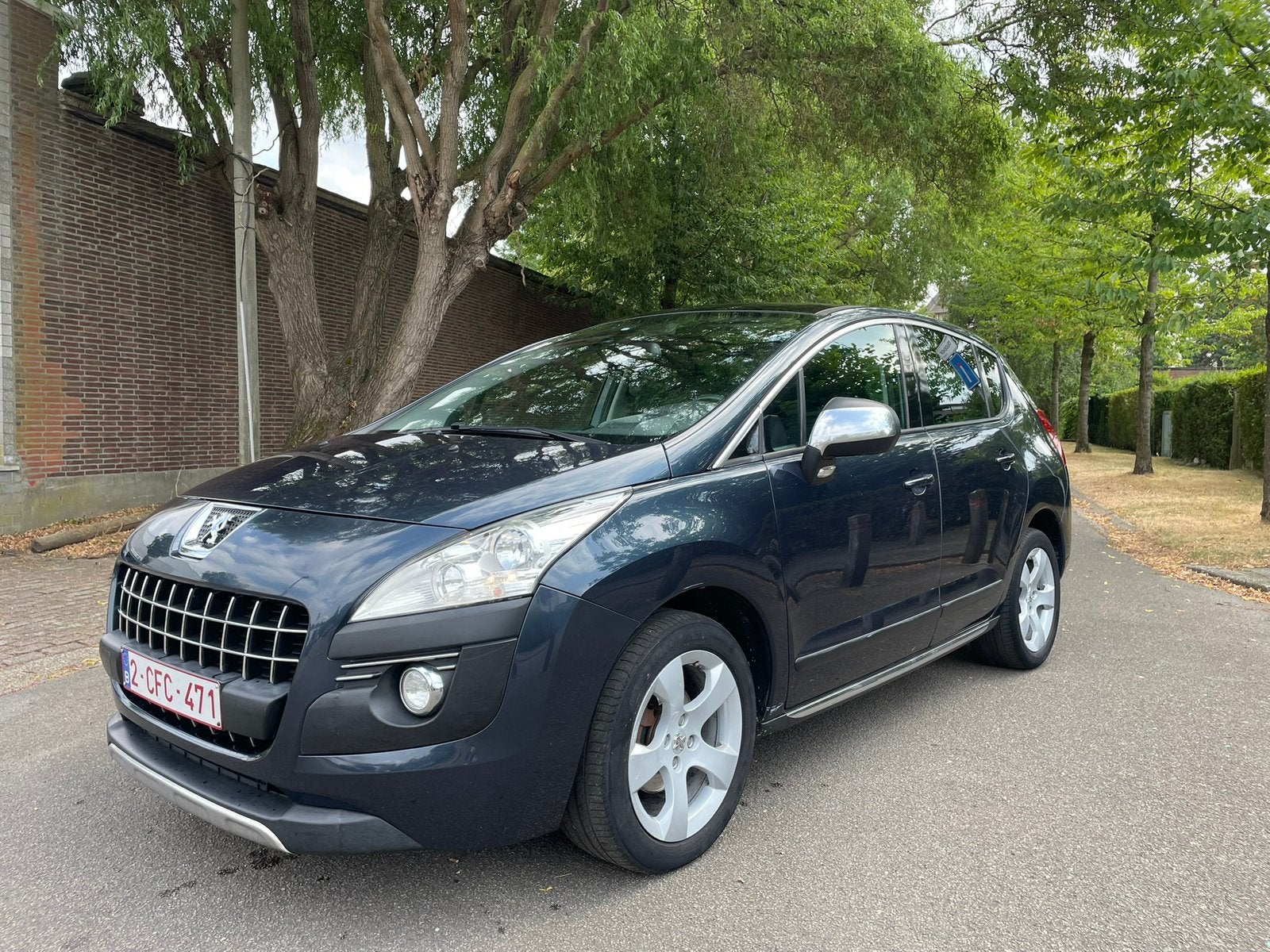 Peugeot 3008 1.6 HDI 129 000 km, Euro 5, 82 kW, Noir, 5 portes