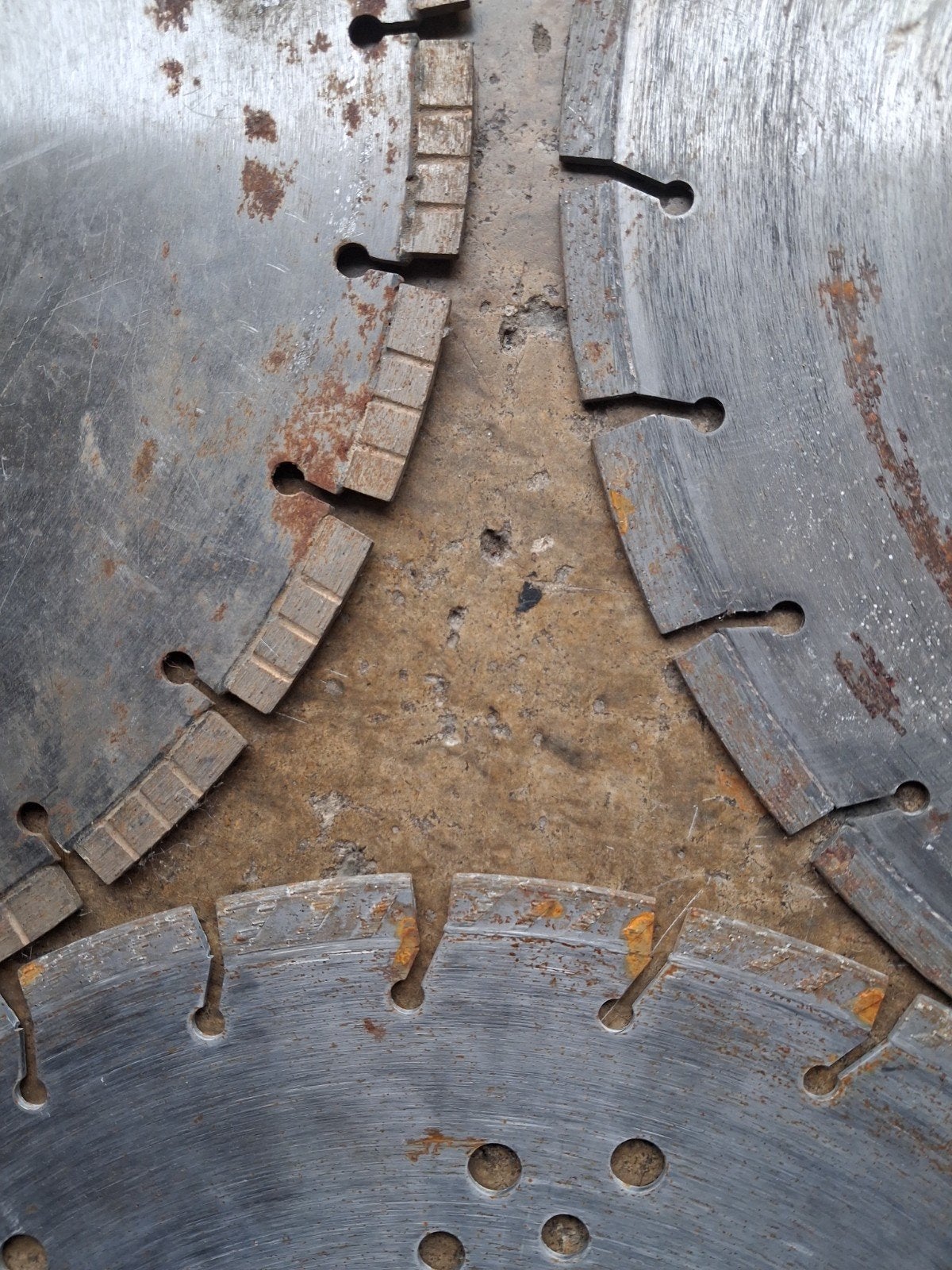 disques à béton, Enlèvement