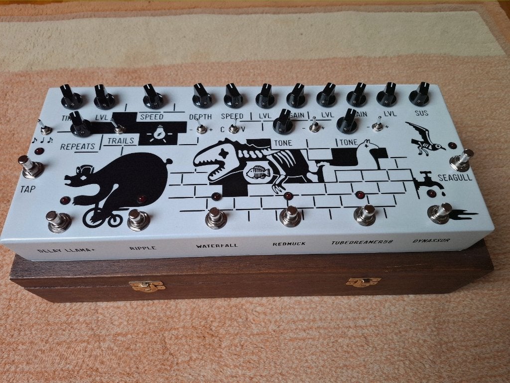 JAM Pedals Pink Flow + 9V Boss, Ophalen of Verzenden, Zo goed als nieuw, Volume