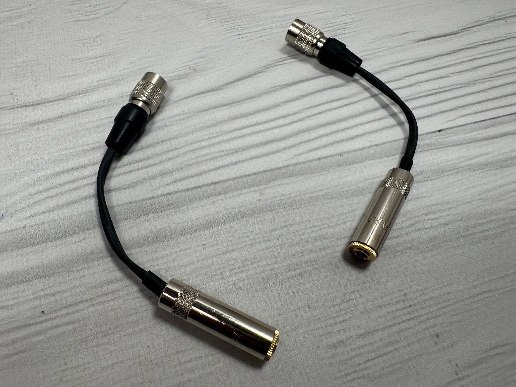 Dan Clark Audio (DCA) naar 3.5mm male adapter, TV, Hi-fi & Vidéo, Enlèvement, Neuf, Moins de 2 mètres, Autres câbles