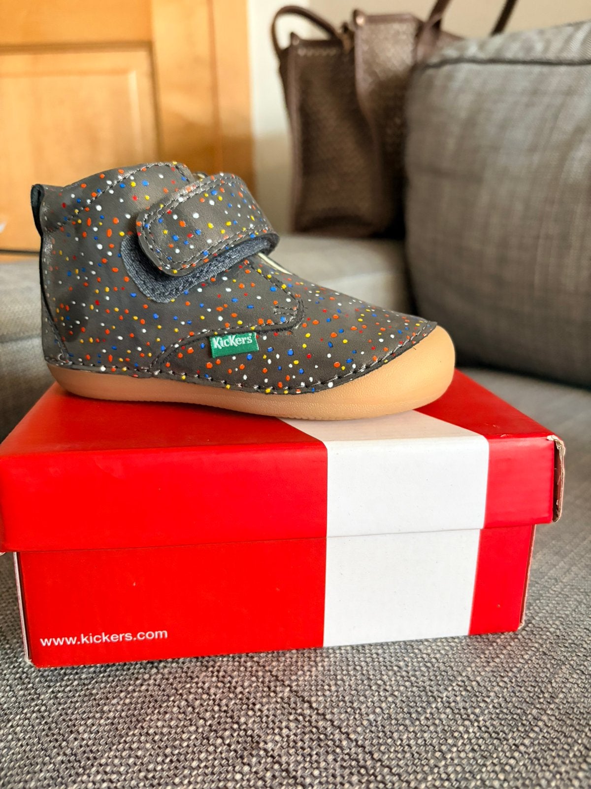 Kickers kinderschoenen voor meisjes.Nieuw. Maat 23.  Herfst., Ophalen, Overige kleuren, Boots, Nieuw