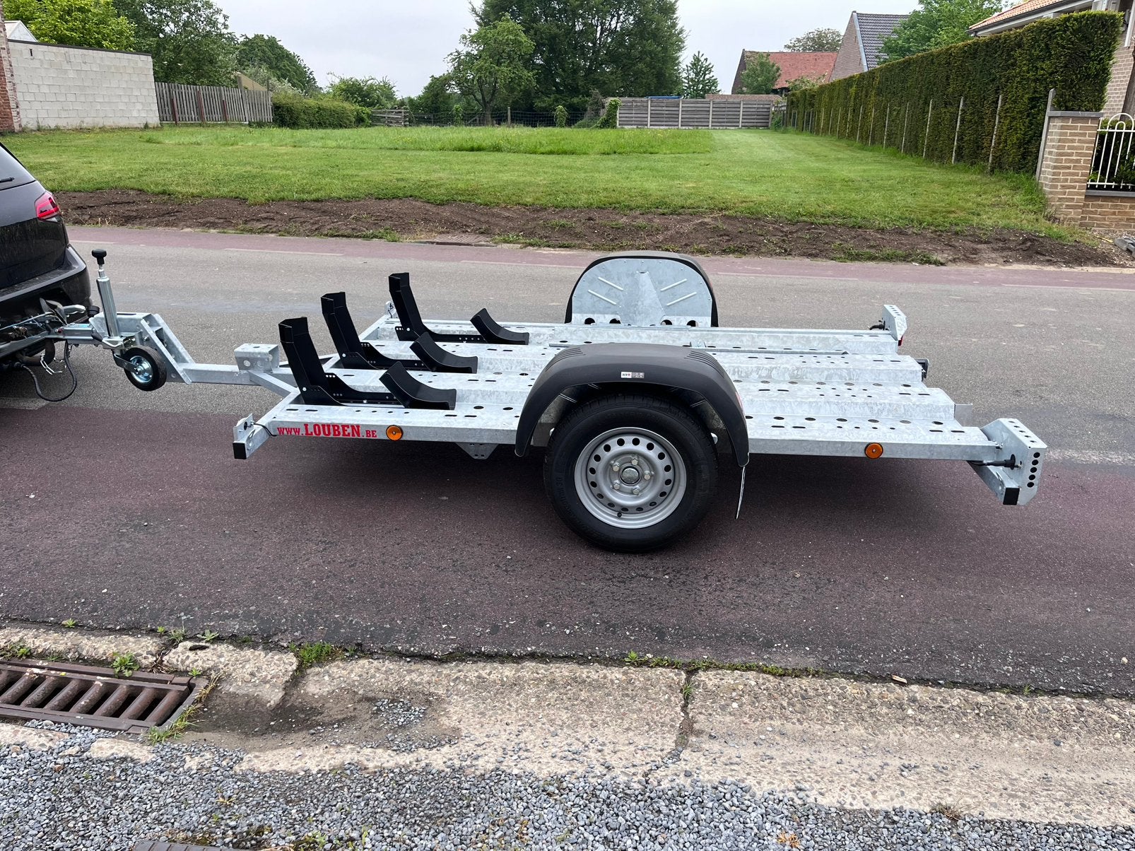 Motortrailer te huur / 1-3 motoren / Volledig uitgerust, Ophalen, Nieuw