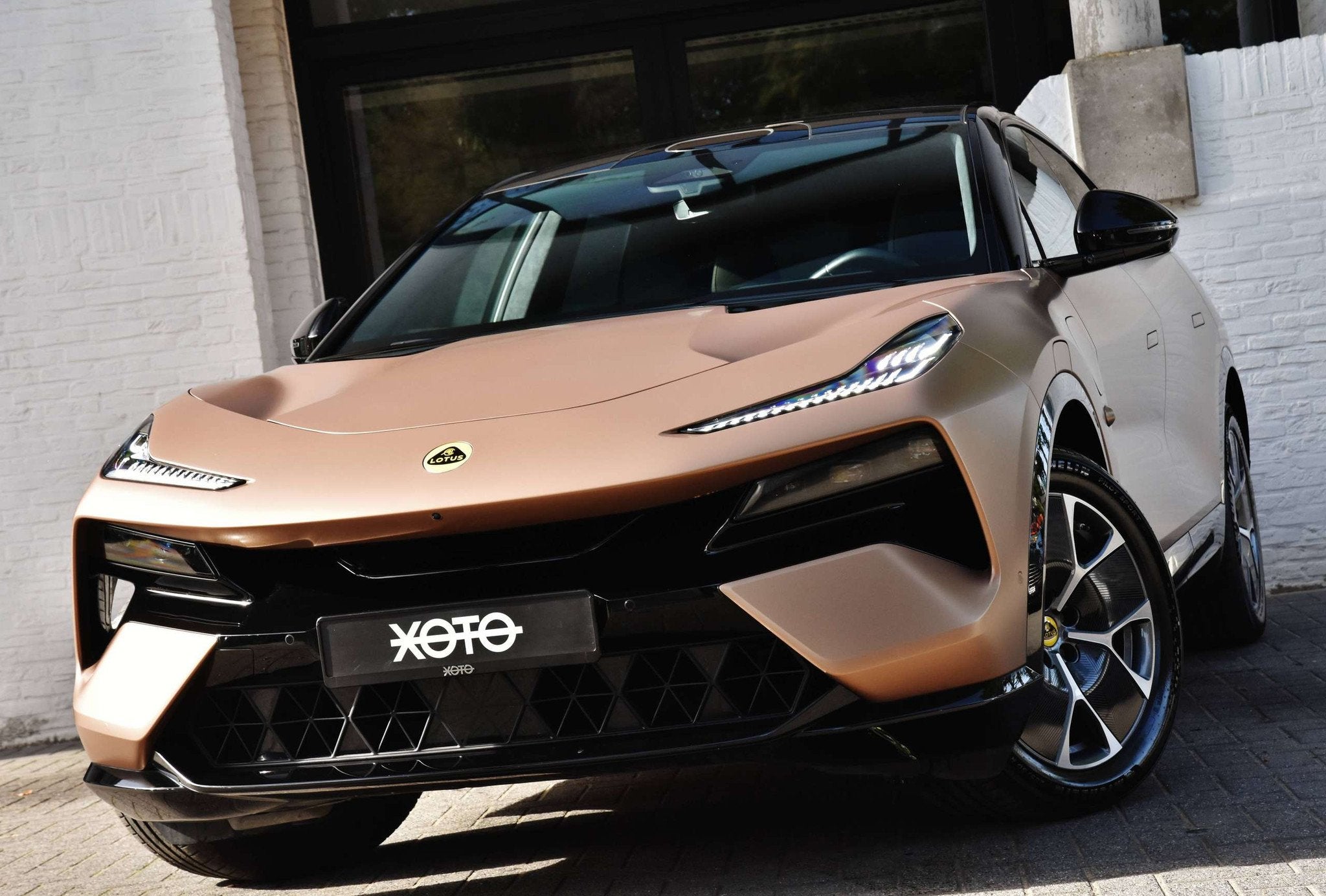 Lotus Eletre 4WD EDS 450 109KWH *1HD / NP: € 108.211,-*, Autos, Argent ou Gris, Achat, Entreprise, 2565 kg