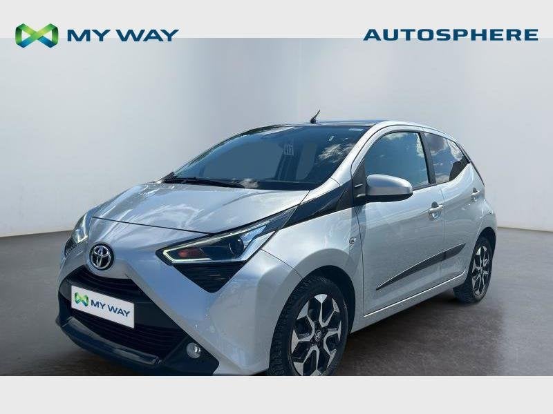 Toyota Aygo Aygo 1.0i VVT-i x-play II M/M GPF, Autos, Toyota, Argent ou Gris, Achat, https://public.car-pass.be/vhr/e4e84552-97fc-4431-bd54-326bb24cc1f4