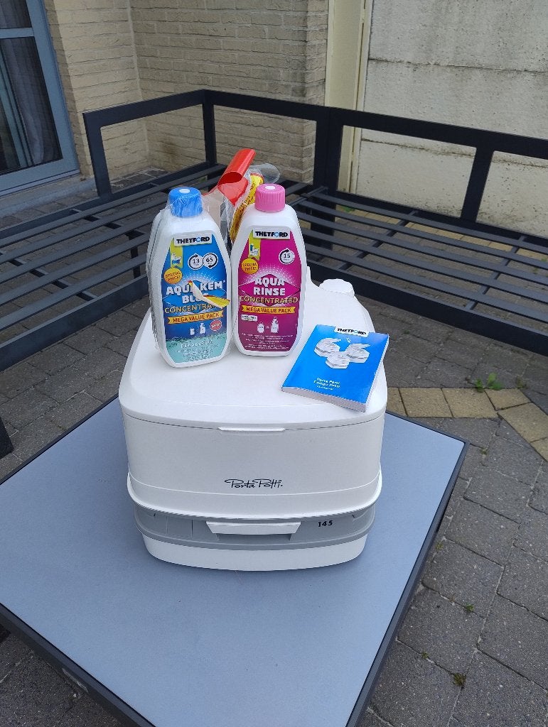 Porta Pottie, Ophalen, Zo goed als nieuw
