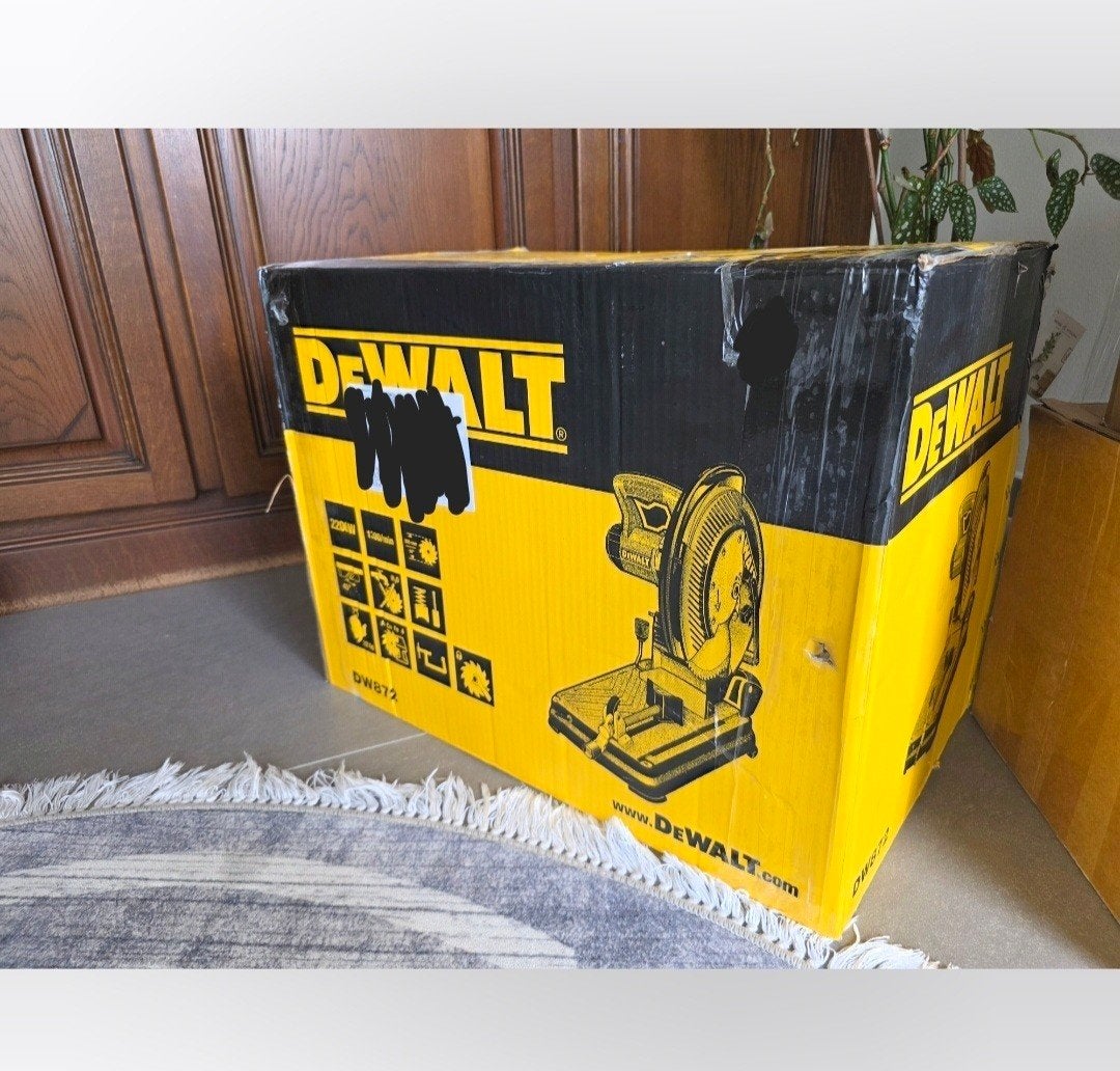 Machine de découpe de métaux DEWALT DW872-QS 355 mm 2200 W, Bricolage & Construction, Neuf, De Walt, Enlèvement ou Envoi, 70 mm ou plus