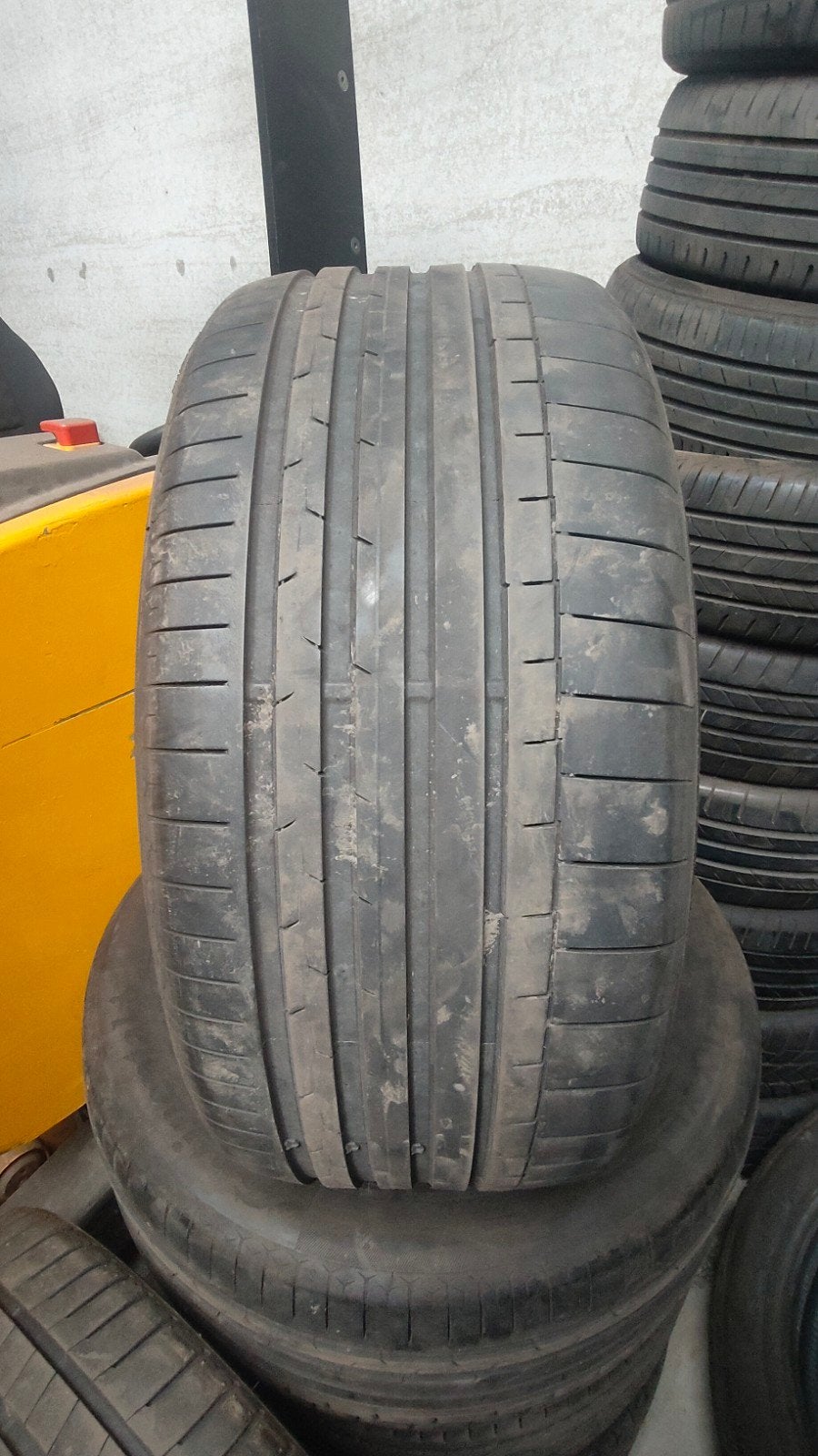 285/45r21 continental 80€ l'unité avec montage et équilibrag, Enlèvement ou Envoi
