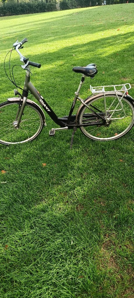 Vélo Giant en aluminium de 28 pouces, Ophalen, Gebruikt, Giant, Versnellingen