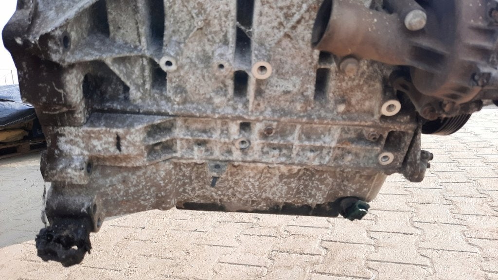 Moteur RFN Nu PEUGEOT 206, Envoi, Utilisé, Skoda