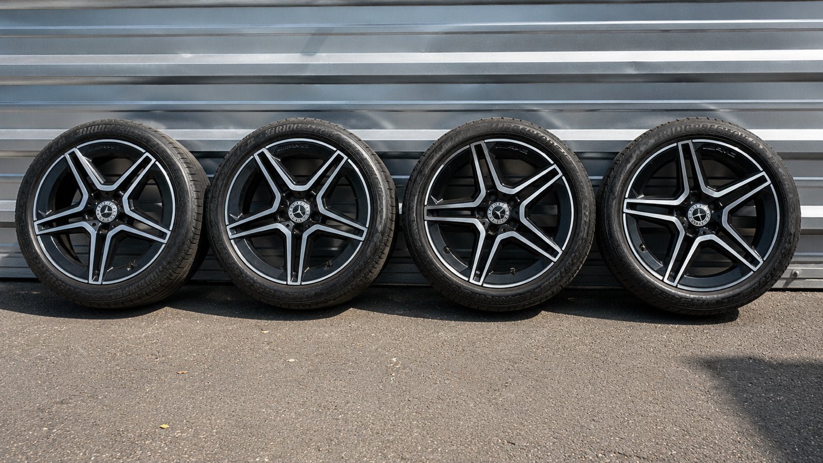 Jantes Mercedes 18” Velgen + pneus Bridgestone 225/45 R18, Auto-onderdelen, Banden en Velgen, Ophalen, 18 inch, Velg(en), Zomerbanden