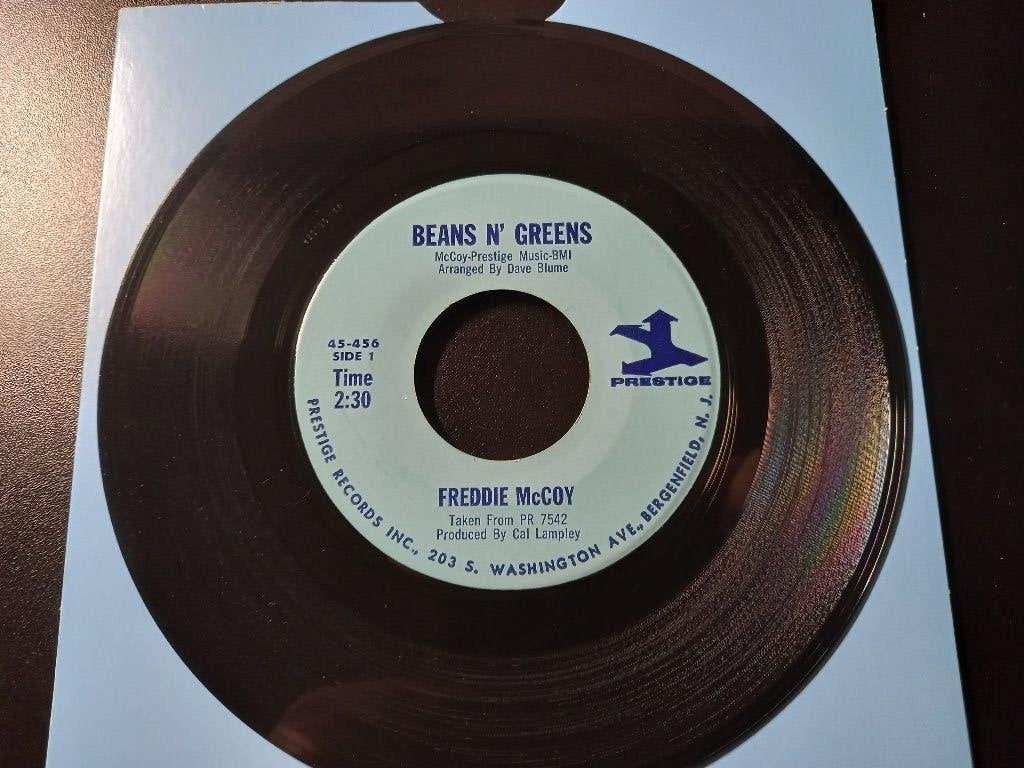 Freddie McCoy ‎– Beans N' Greens '7  " Popcorn ", Enlèvement ou Envoi, 7 inch, Comme neuf, Autres types