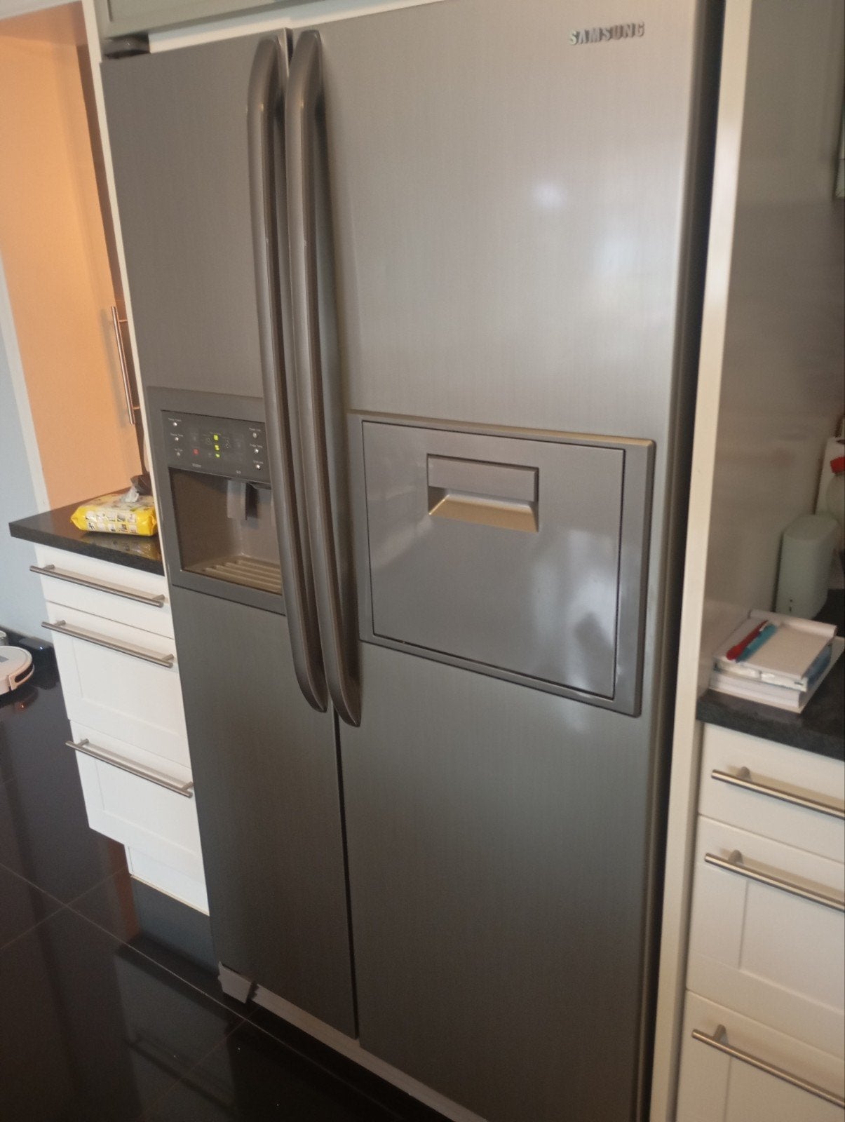Amerikaanse frigo Samsung met water en ijsmaker, Ophalen