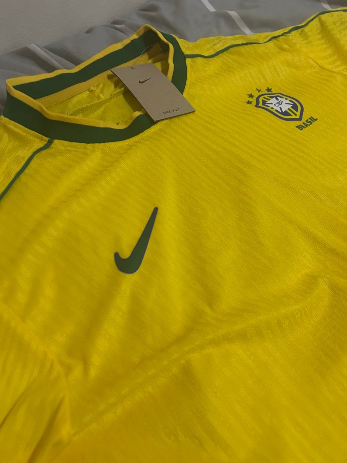 Maillot Brésil TAILLE 2XL, Enlèvement, Comme neuf, Maillot