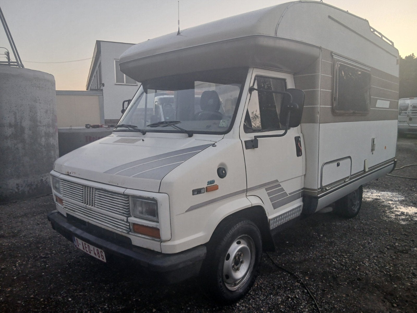 Hymer 1990 2.5 turbo, Particulier, Hymer