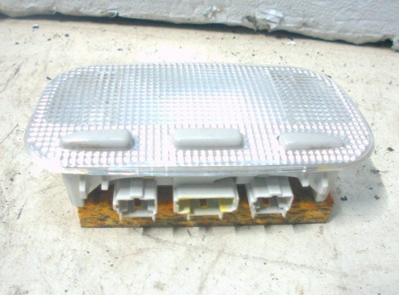 PLAFONNIER ARRIÈRE Peugeot 407 (6C / J) (01-2005/03-2011), Kontakt-peugeot@peugeot.com, Utilisé, Peugeot Deutschland GmbH, Bahnhofsplatz
65423  Rüsselsheim, DE