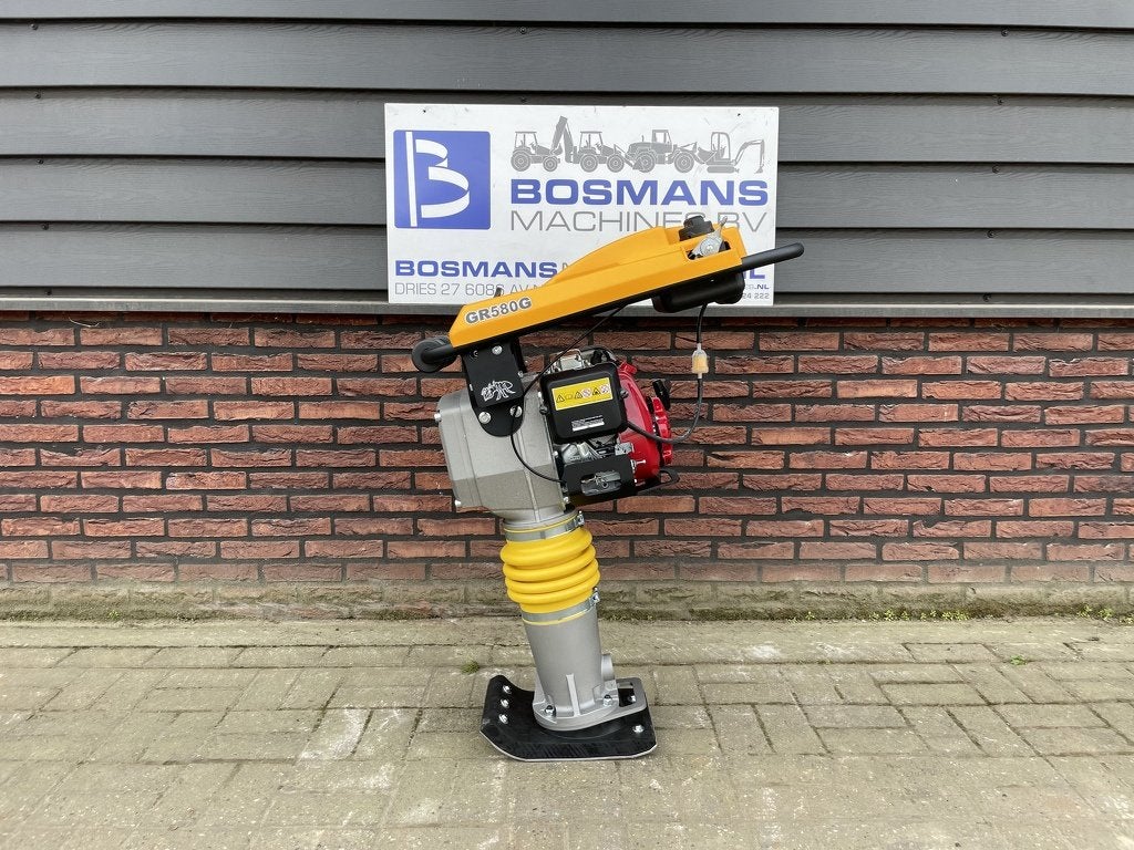 Giant GR580 G trilstamper NIEUW, Tobroco, Info@tobroco.nl, Sprendlingenstraat 57
5061 KM  Oisterwijk, NL