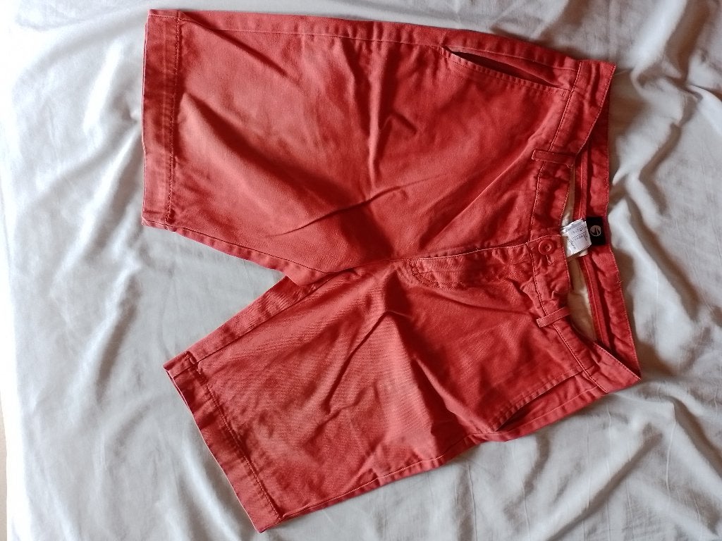 lot 3 bermuda's shorts kleding jongens maat 170 nieuwe staat, Enlèvement ou Envoi, Comme neuf