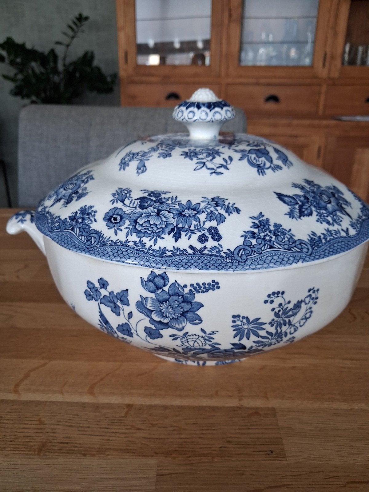 Mooie kom met deksel Wedgewood, Antiek en Kunst, Ophalen of Verzenden